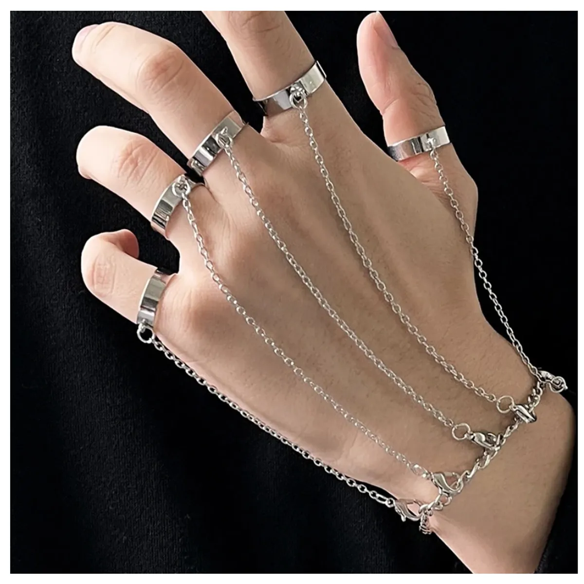 GENERICO - Pulsera Brazalete con 5 anillos y cadena de acero inoxidable