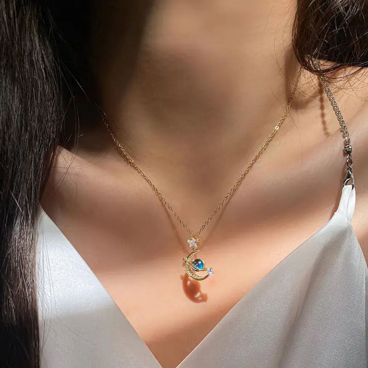 GENERICO - Collar luna Saturno deslumbrante accesorio