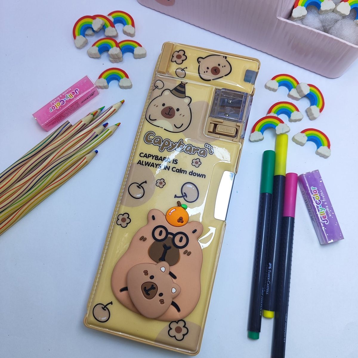 GENERICO - Cartuchera Capibara 3D color crema