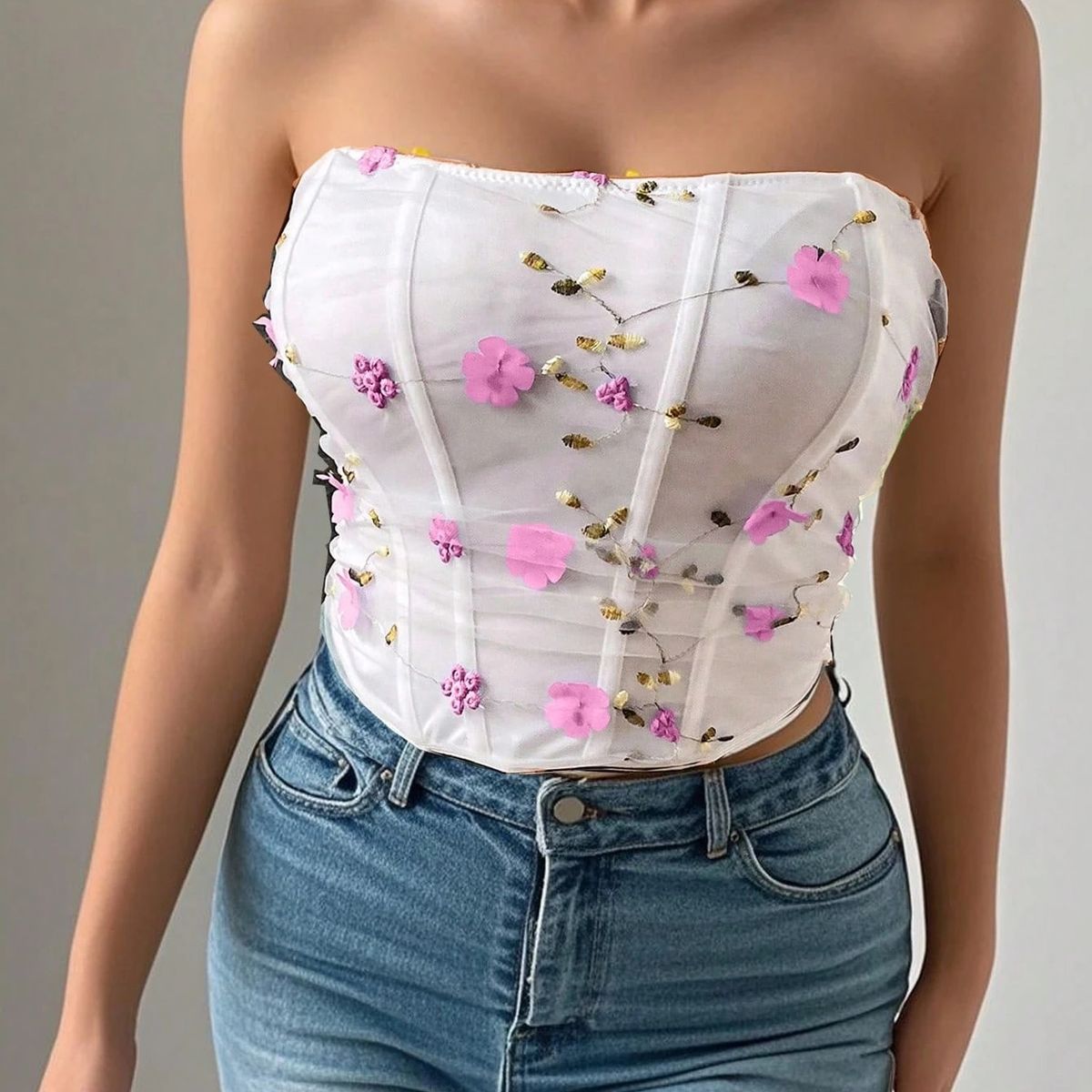 GENERICO - TOP DE LOLITAS CREMA BORDADA  K-POP