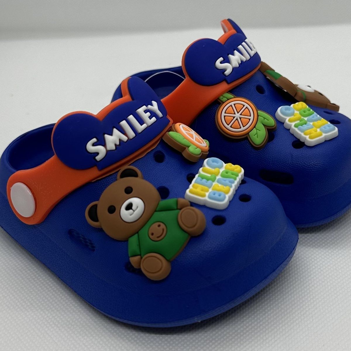 GENERICO - SANDALIA KAWAI I CONEJO Y OSO