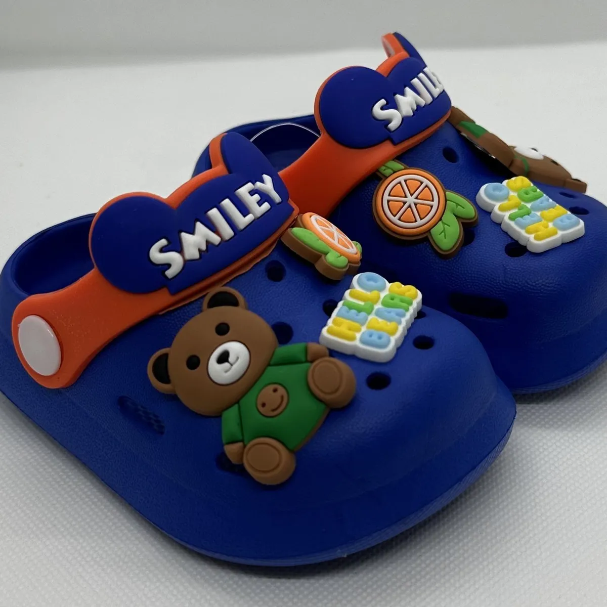 GENERICO - SANDALIA KAWAI I CONEJO Y OSO