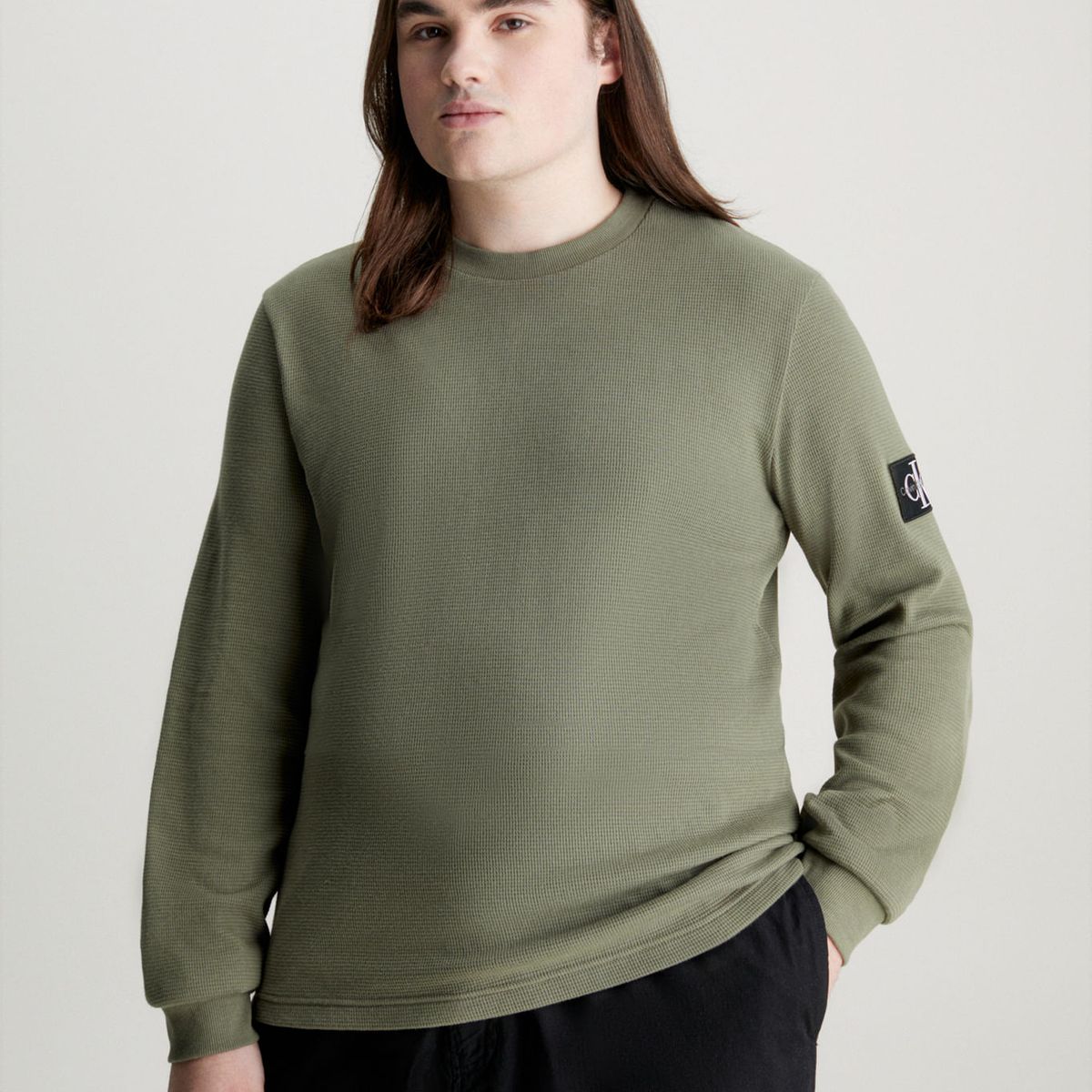 CALVIN KLEIN - T-SHIRT M/L PARA HOMBRES CK