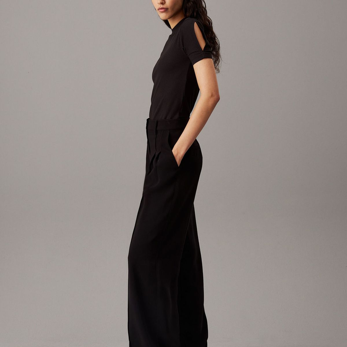 CALVIN KLEIN - T-SHIRT M/C PARA MUJERES CK