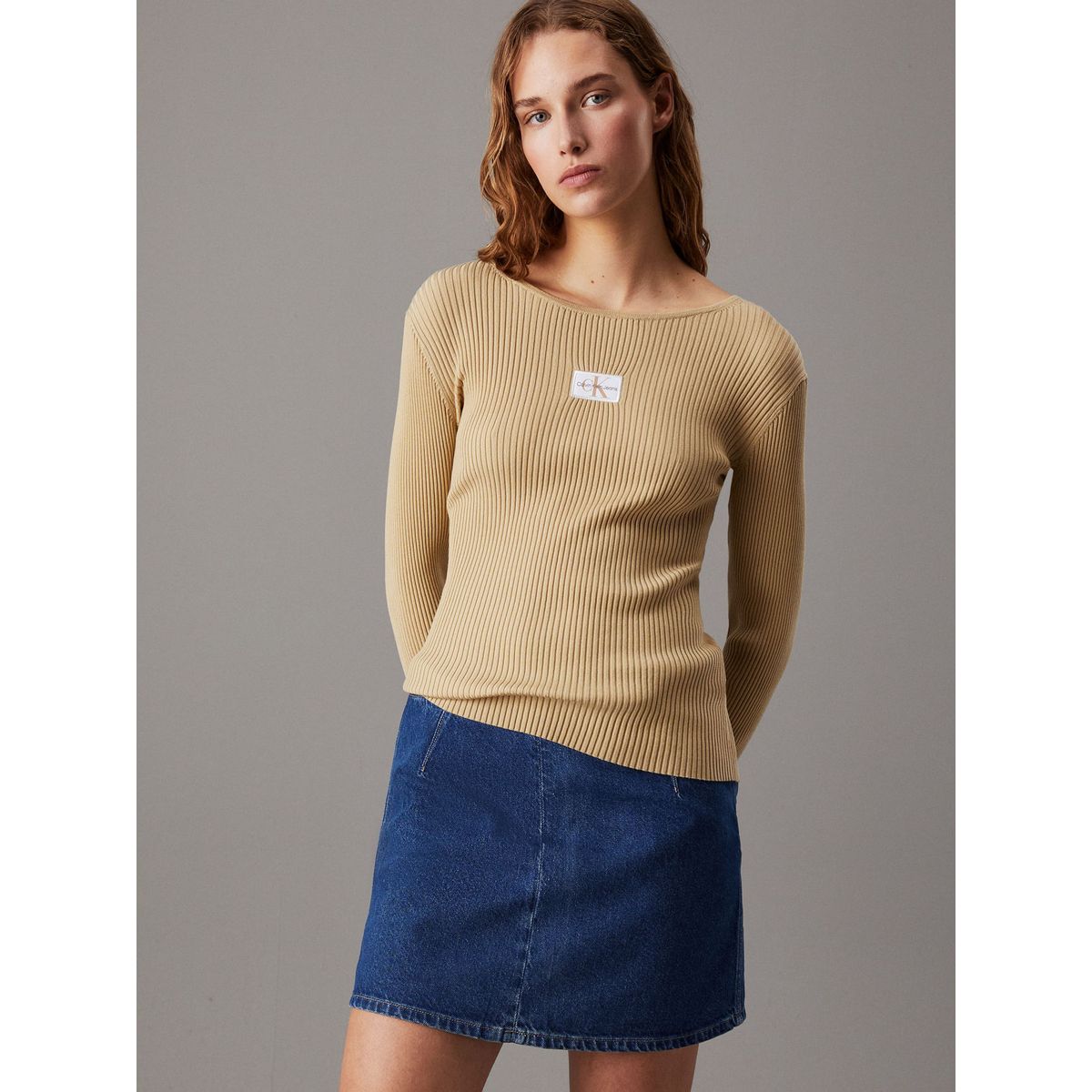 CALVIN KLEIN - SWEATER WOVEN LABEL TIGHT SWEATER