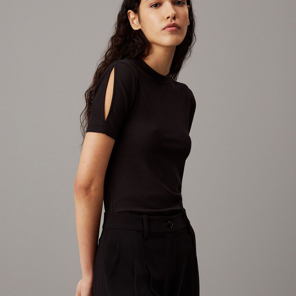 CALVIN KLEIN - CAMISETA  MODAL RIB SLIT DETAIL T-SHIRT