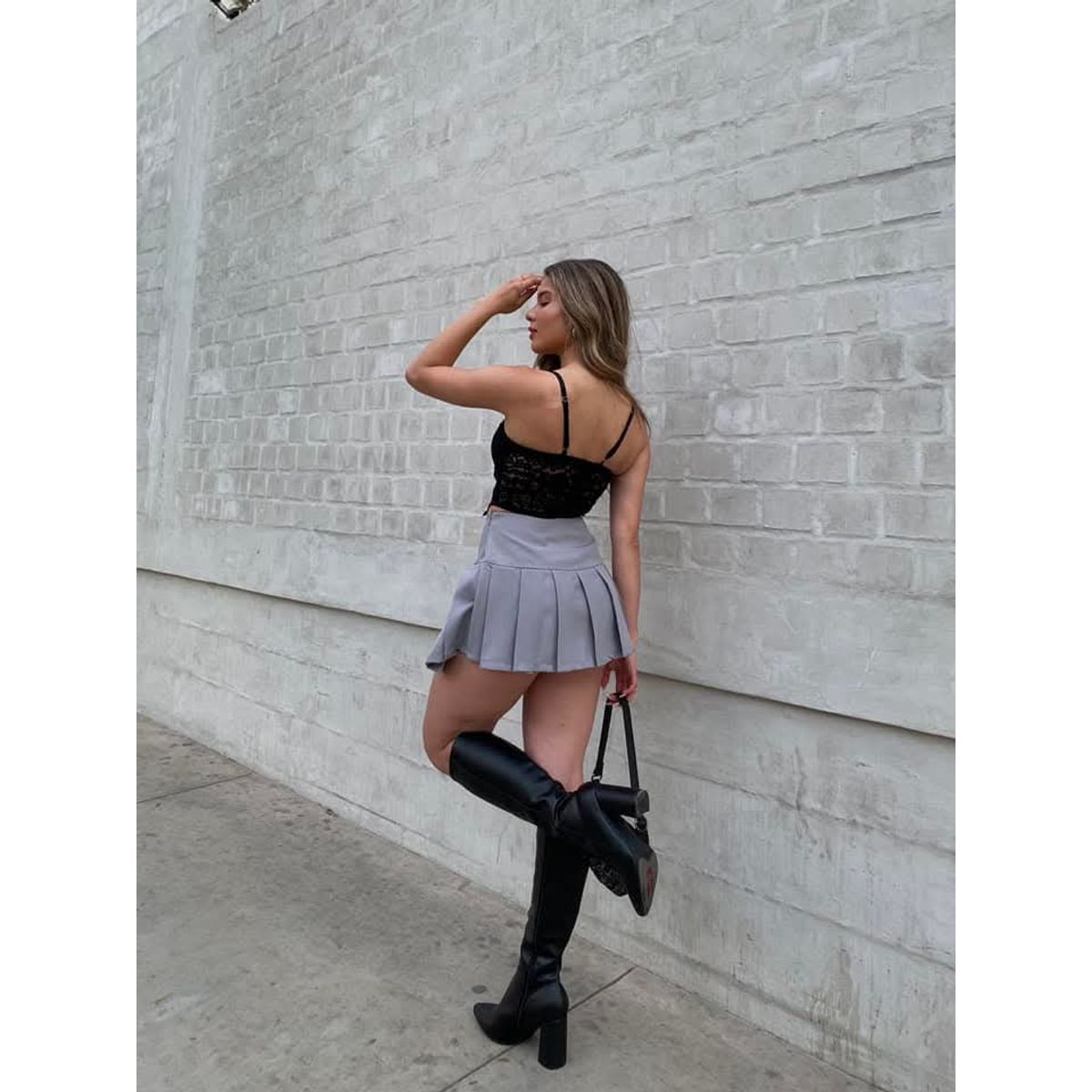 GENERICO - FALDA SHORT PLISADA PARA MUJER