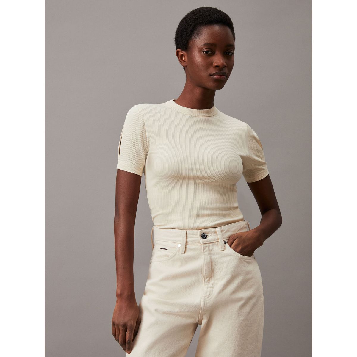CALVIN KLEIN - CAMISETA  MODAL RIB SLIT DETAIL T-SHIRT