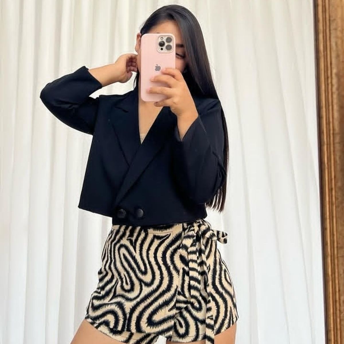 GENERICO - BLAZER CROP ELEGANTE PARA MUJER