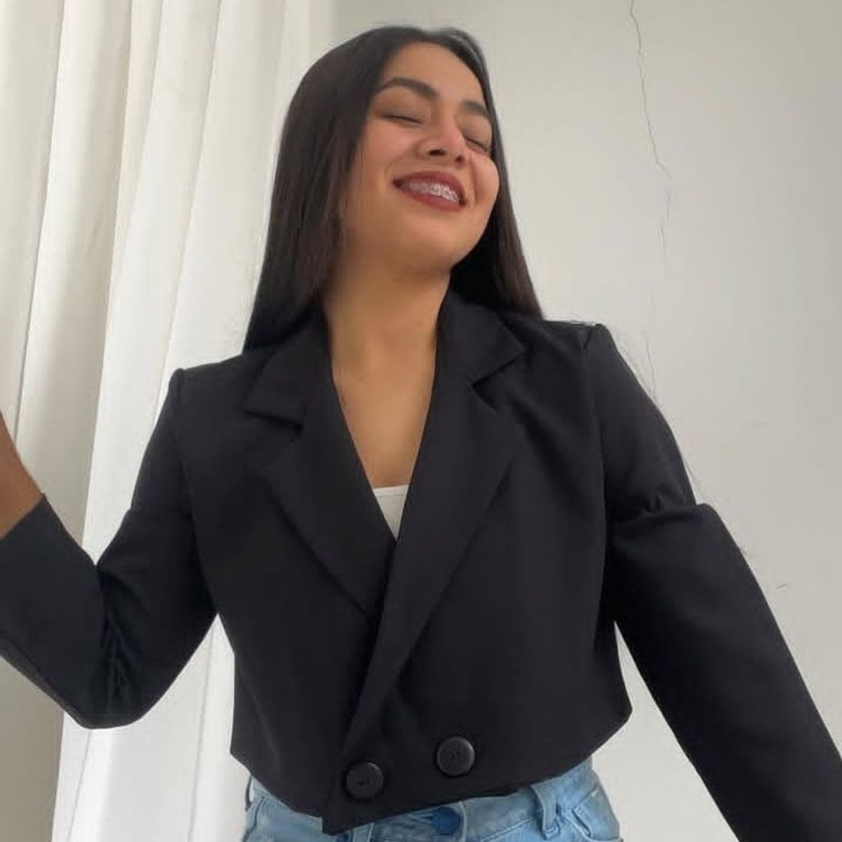 GENERICO - BLAZER CROP ELEGANTE PARA MUJER