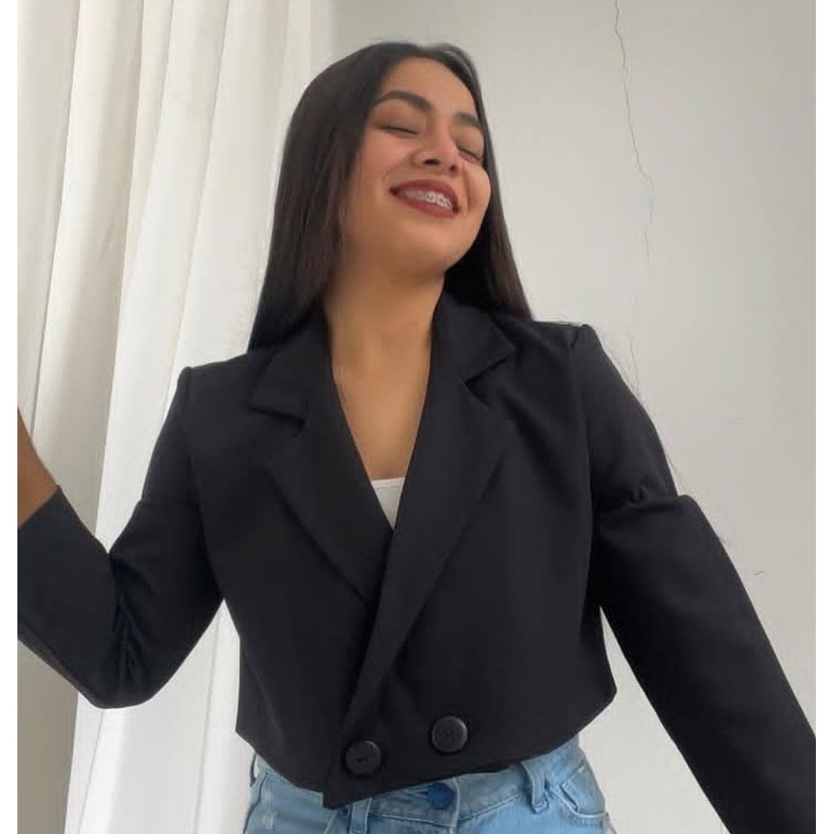 GENERICO - BLAZER CROP ELEGANTE PARA MUJER