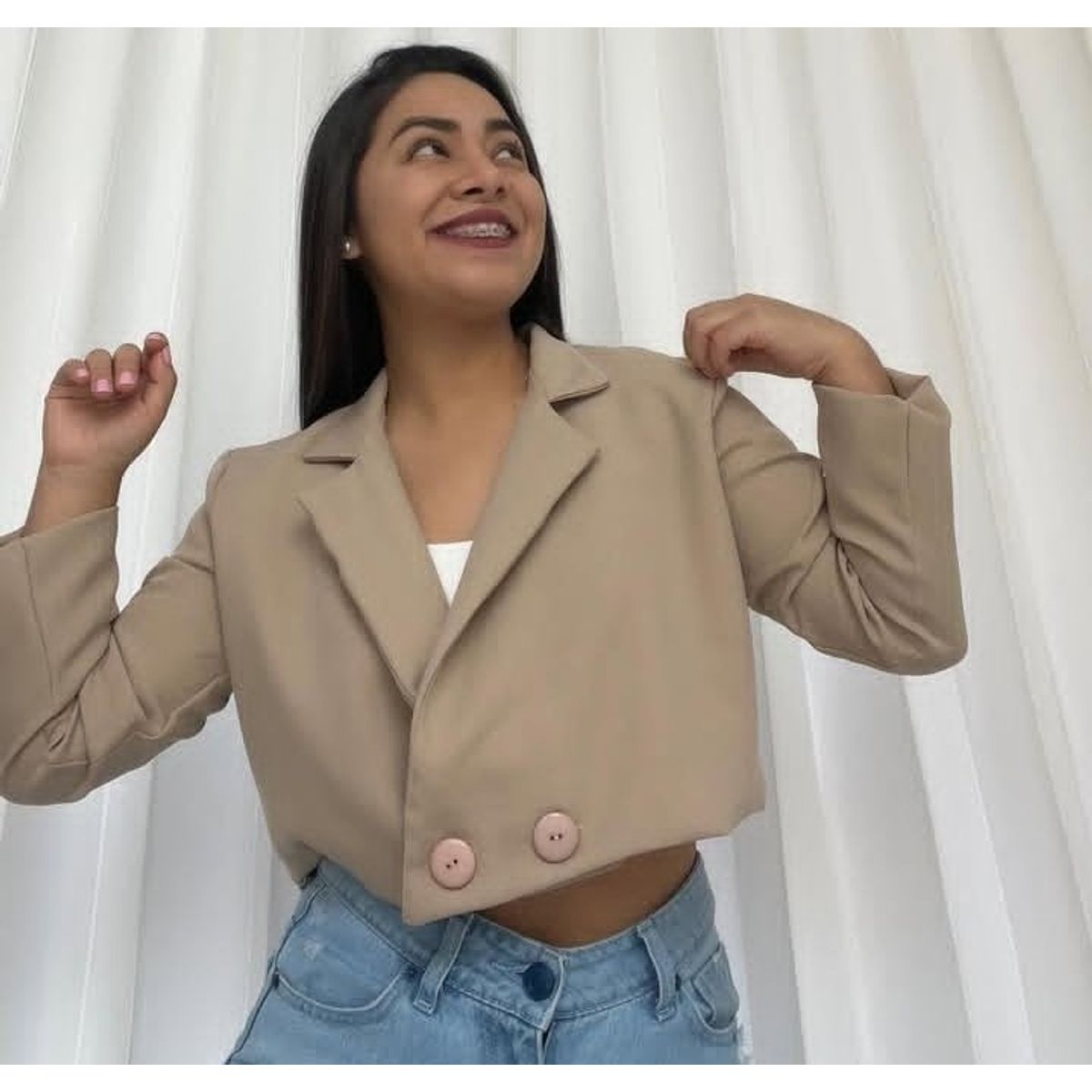 GENERICO - BLAZER CROP ELEGANTE PARA MUJER