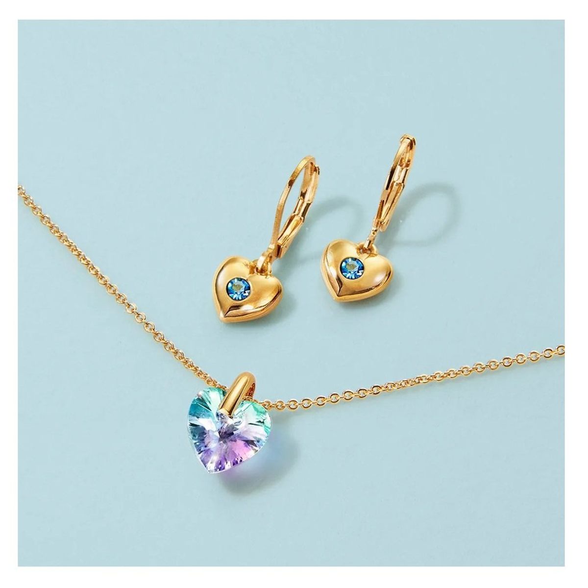 ESIKA - Set Celestial HEART - Lindo Juego Collar y Aretes dorados para Niñas