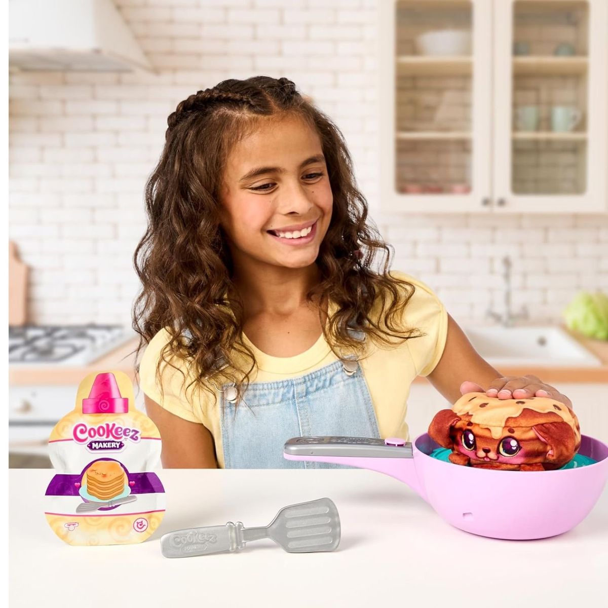 COOKEEZ MAKERY - Panquequera Mezcla y Voltea