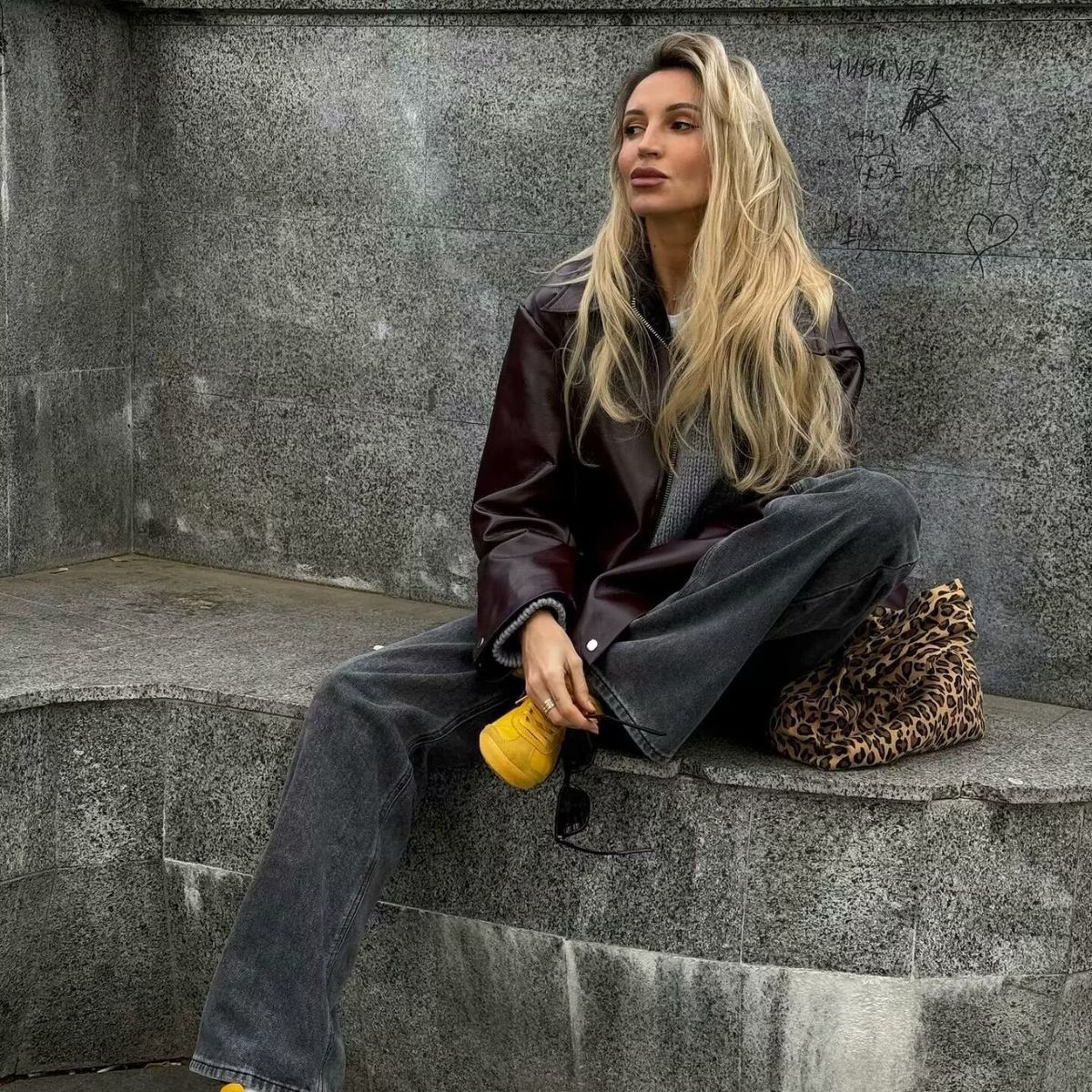 GIOIO - Chaqueta mujer de PU solida con cuello cuadrado estilo europeo casual