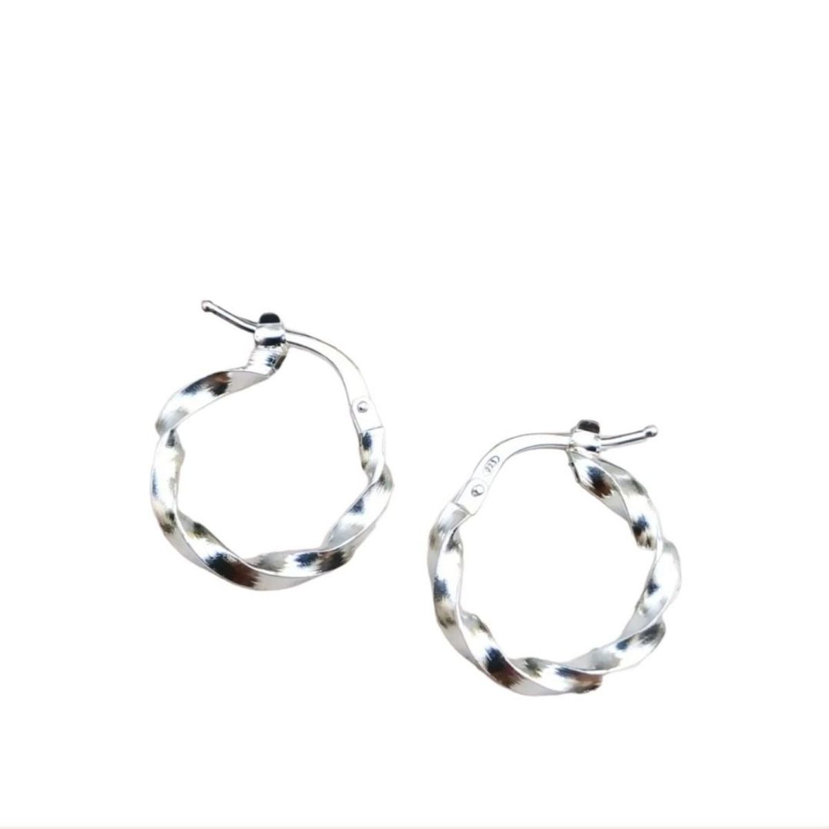 GENERICO - Argollas en Plata Fina