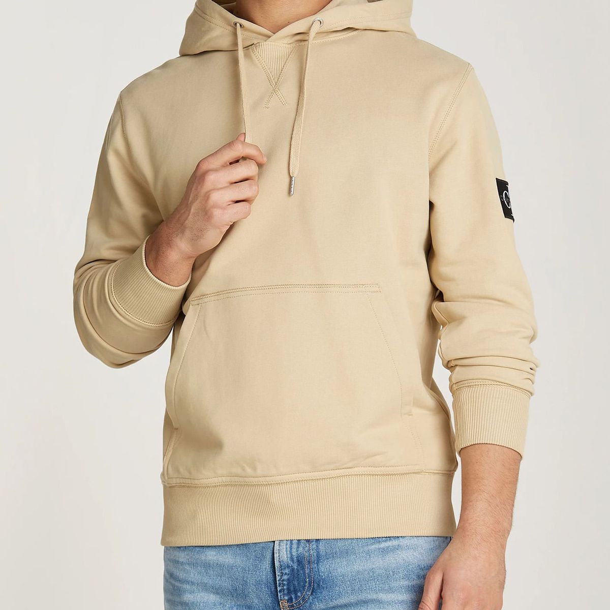 CALVIN KLEIN - SWEATSHIRT BADGE HOODIE