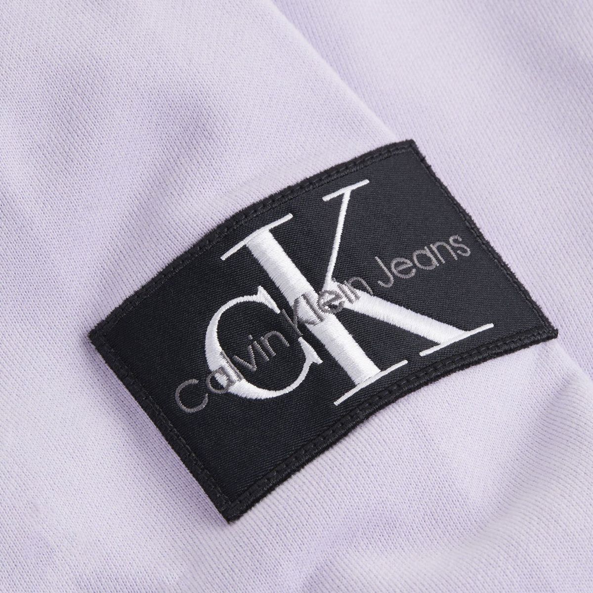 CALVIN KLEIN - SWEATSHIRT BADGE HOODIE
