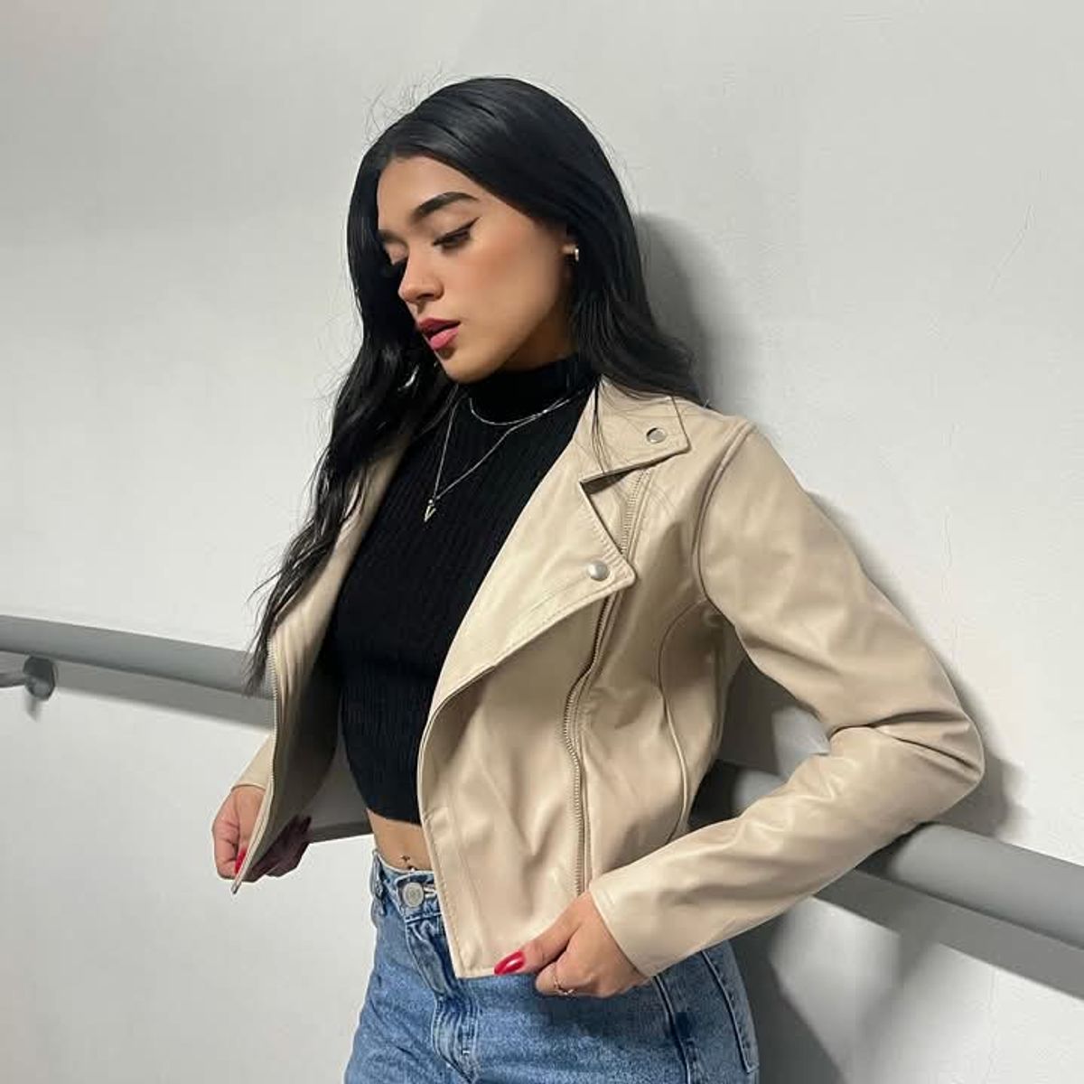 GENERICO - CASACA BIKER CUERINA CASUAL PARA MUJER