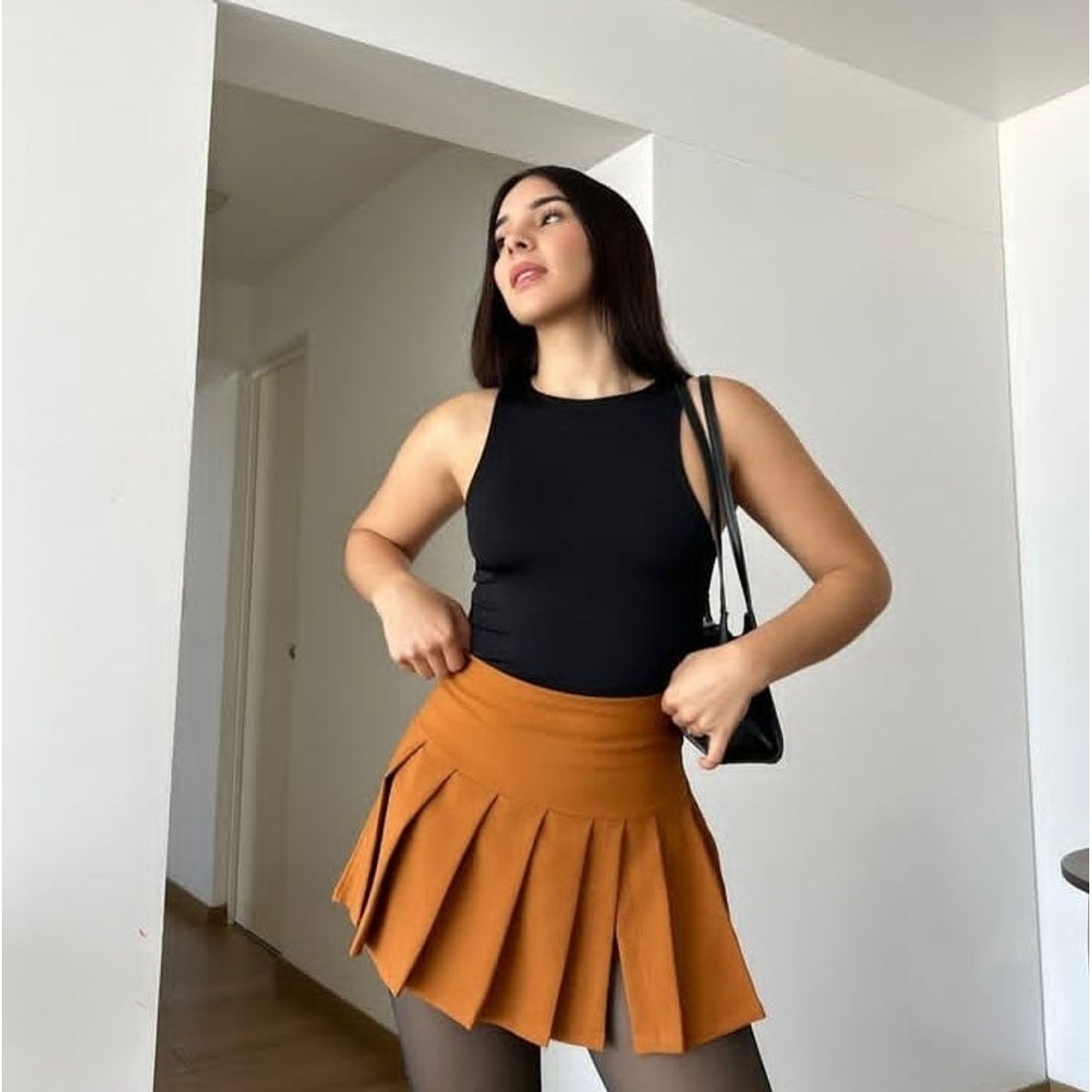 GENERICO - FALDA SHORT PLISADA PARA MUJER