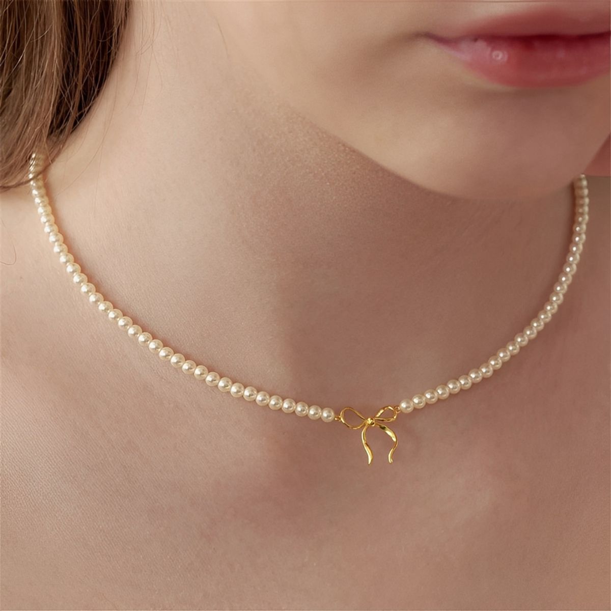 NO LOGO - Collar De Perlas Con Colgante Lazo Dorado