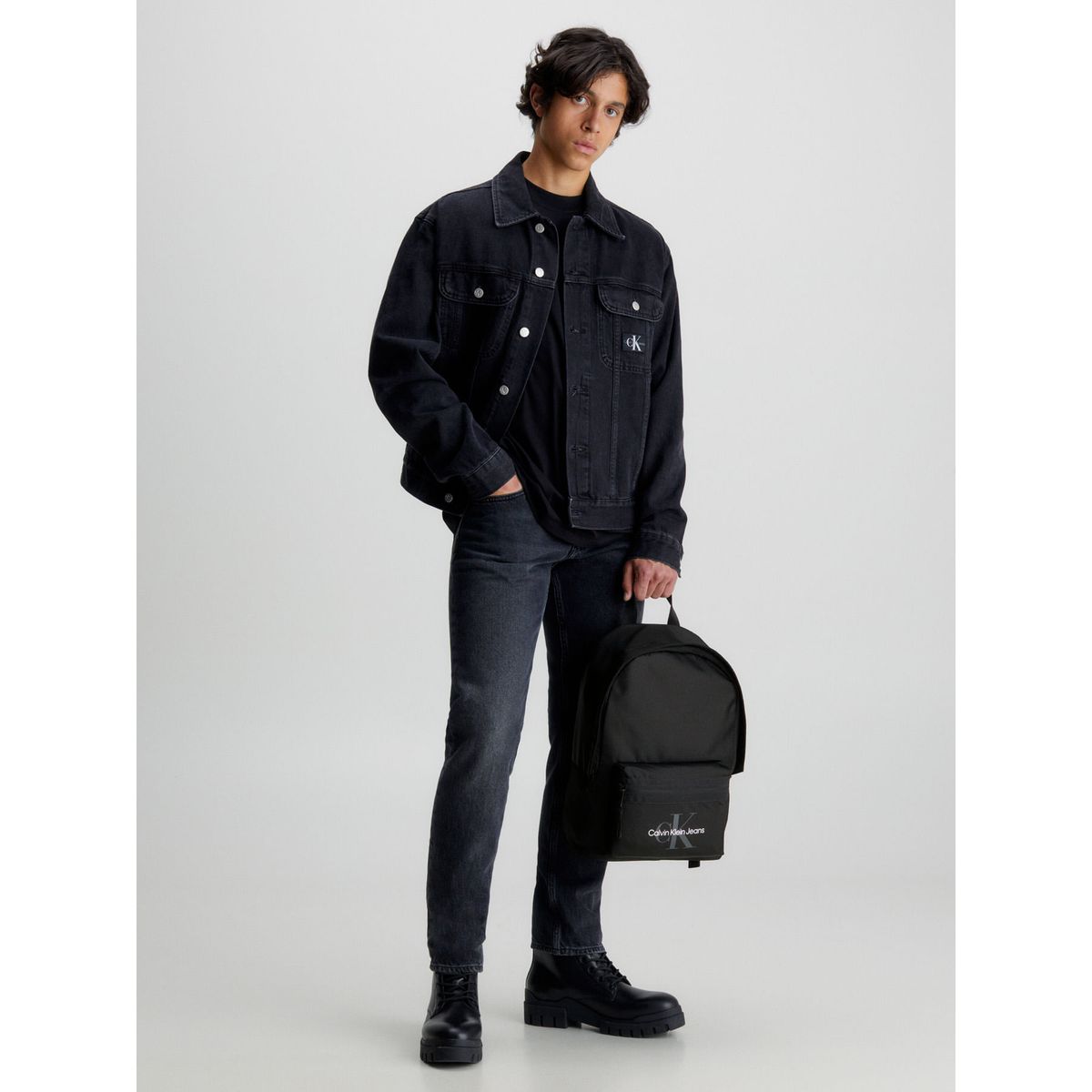 CALVIN KLEIN - MOCHILA PARA HOMBRES CK