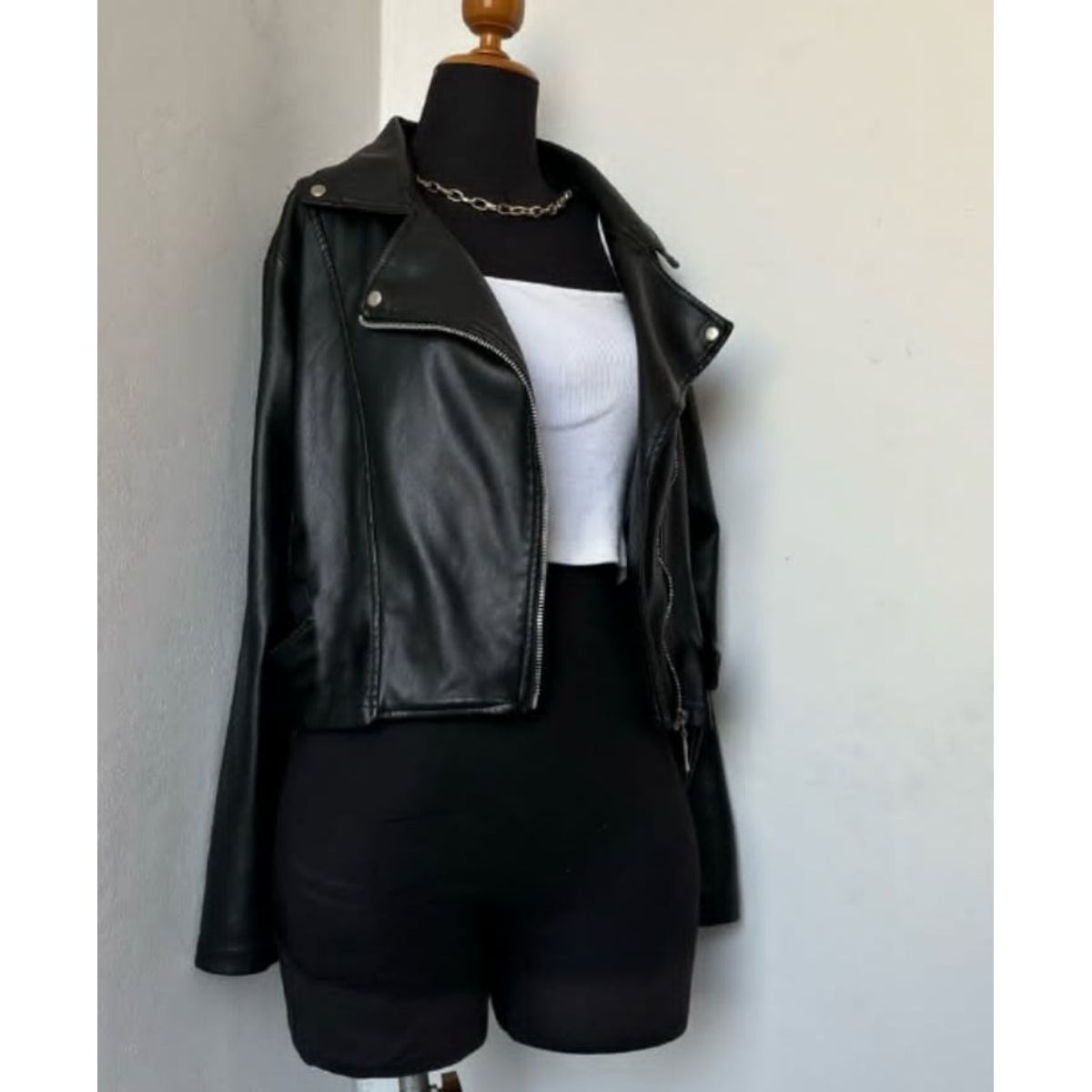 GENERICO - CASACA BIKER CUERINA PARA DAMA