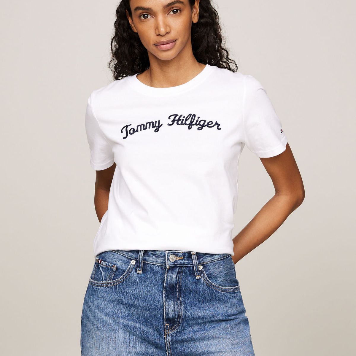 TOMMY HILFIGER - CAMISETA M/C REG SCRIPT C-NK SS TH