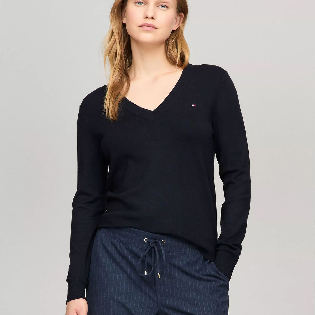 TOMMY HILFIGER - SWEATER V-NK SOLID WOMENS TH