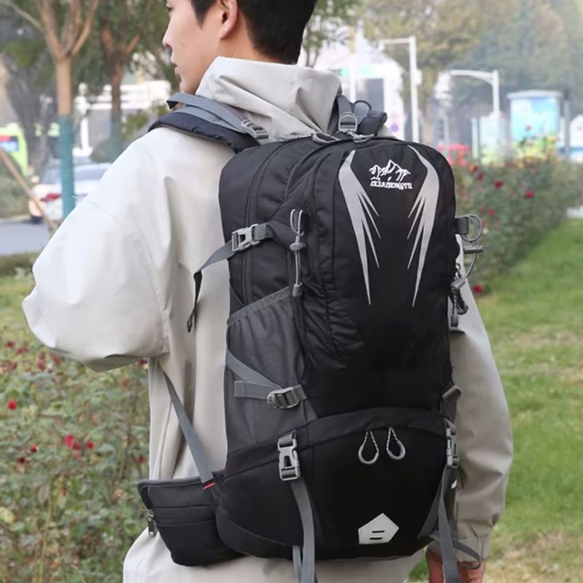 GENERICO - Mochila Trekking 40 Litros Outdoor 061 Montaña Viaje Campamento