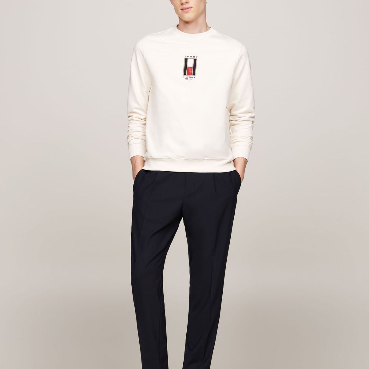 TOMMY HILFIGER - SWEATSHIRT VERTICAL FLAG SWEATSHIRT