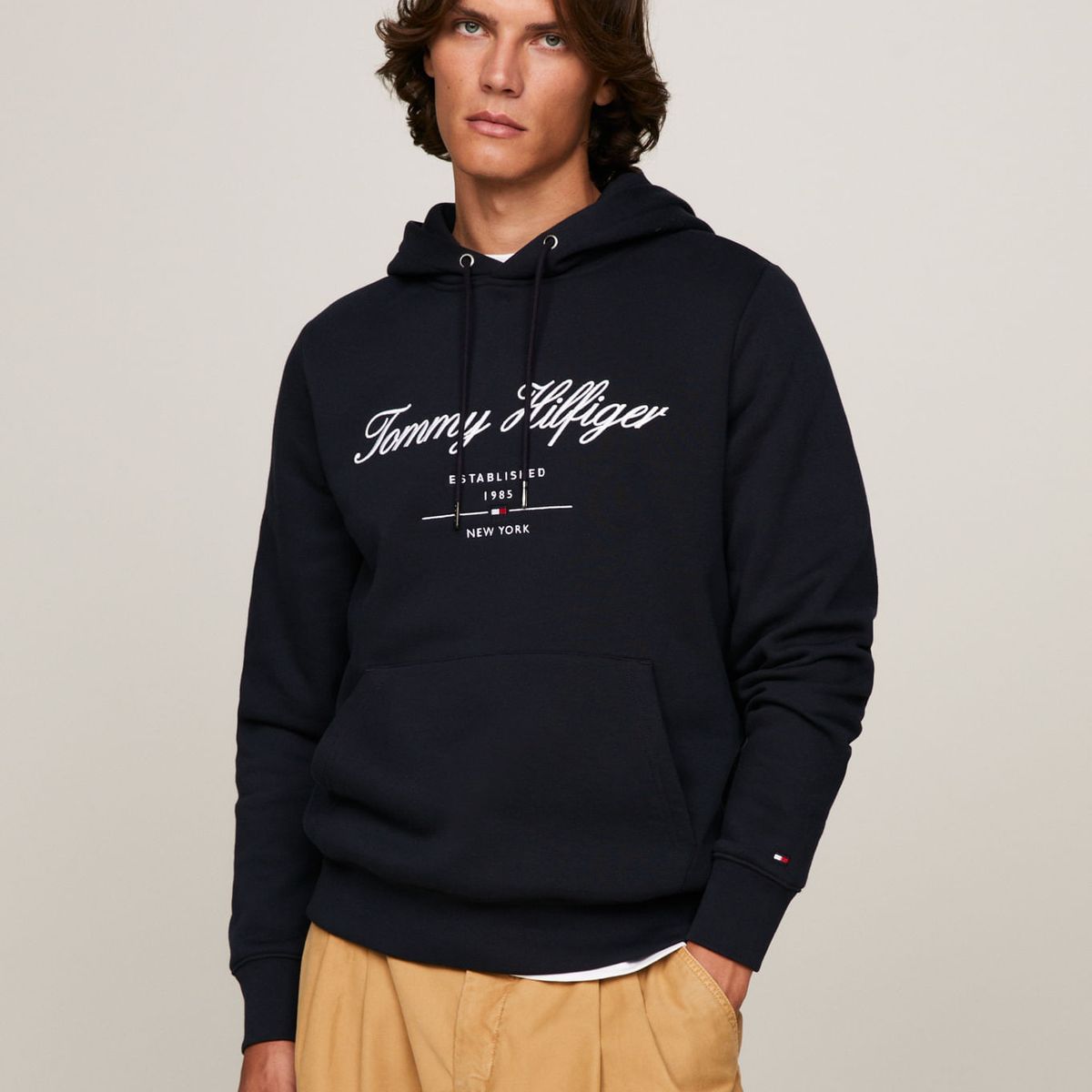 TOMMY HILFIGER - SWEATSHIRT SCRIPT LOGO HOODY