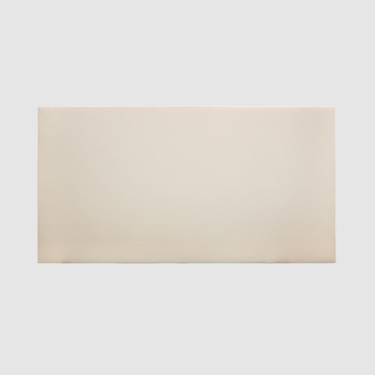 VENTITAS HOME - Cabecera Queen de Cuero Color Beige Eleonor Ventitas Home