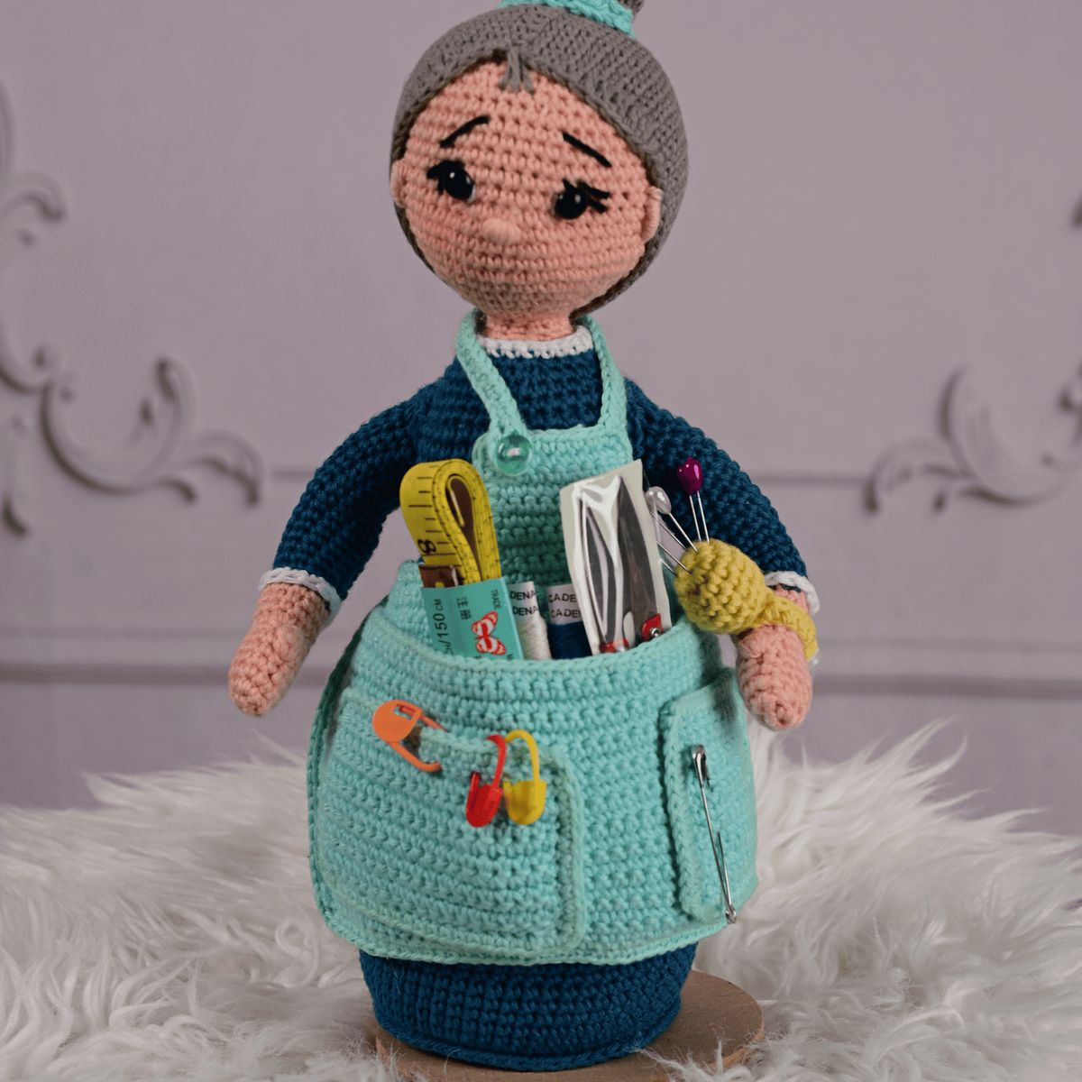 GENERICO - Amigurumi de Abuelita Costurera -  Peluches