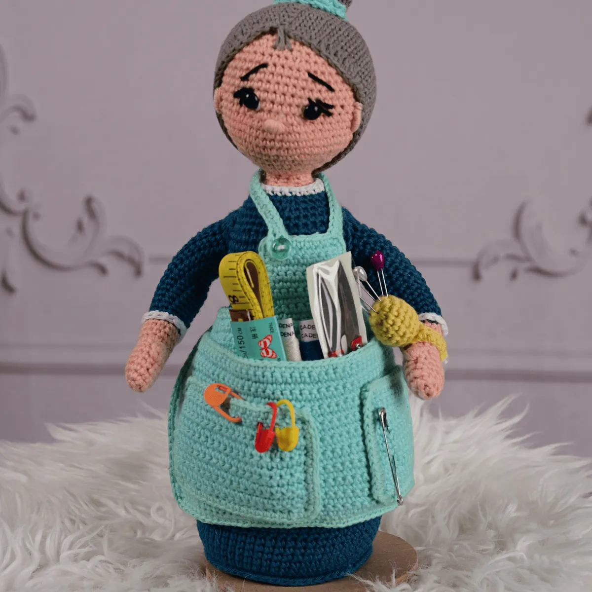 GENERICO - Amigurumi de Abuelita Costurera -  Peluches