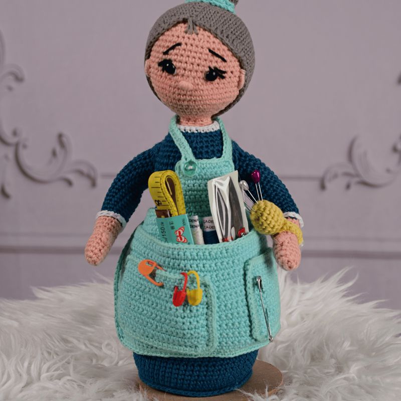 GENERICO - Amigurumi de Abuelita Costurera -  Peluches