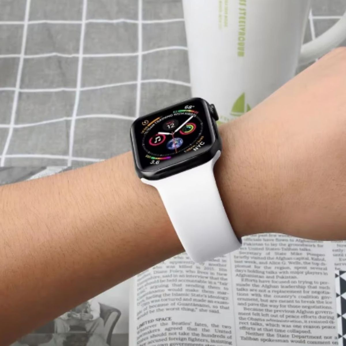 GENERICO - CORREA DE SILICONA PARA WATCH 38-40-41 MM BLANCO