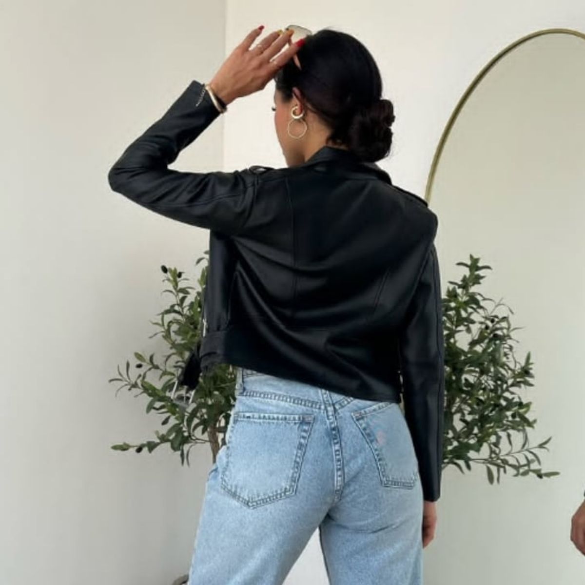 GENERICO - CASACA CUERINA CON CORREA  MUJER