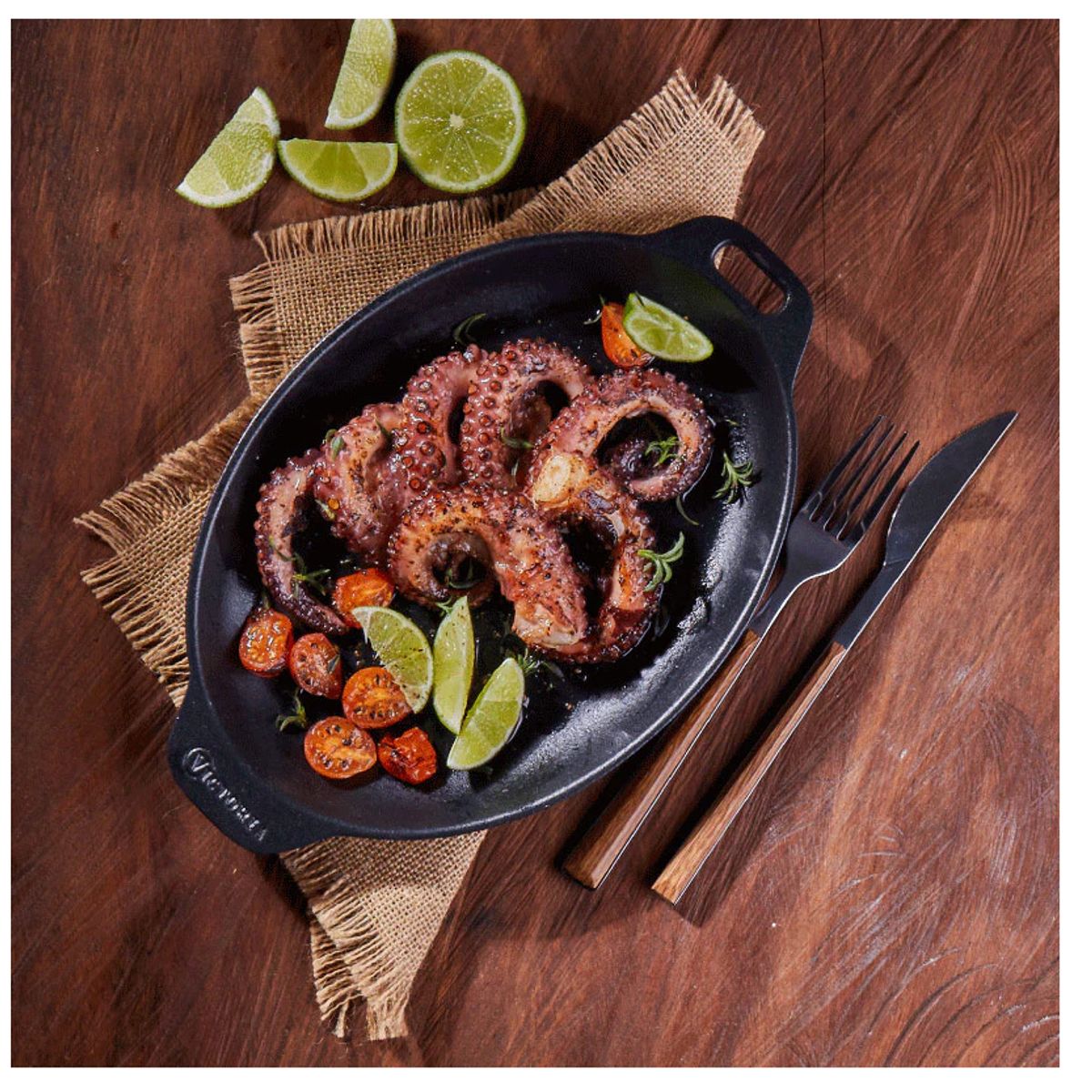 VICTORIA - BANDEJA DE HIERRO FUNDIDO 29X10 CM OVALADA