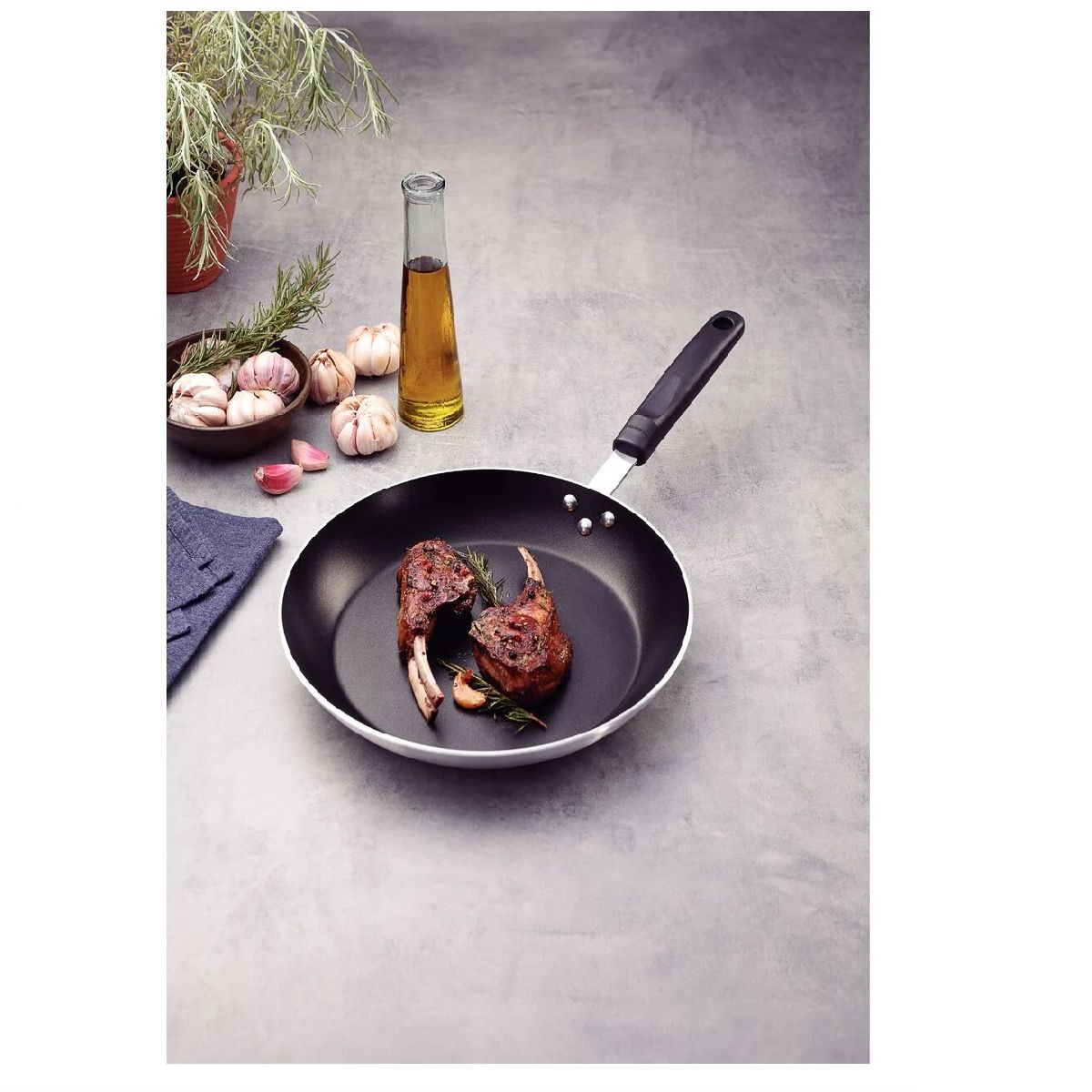 TRAMONTINA - Sarten de Aluminio Antiadherente 24 Cm