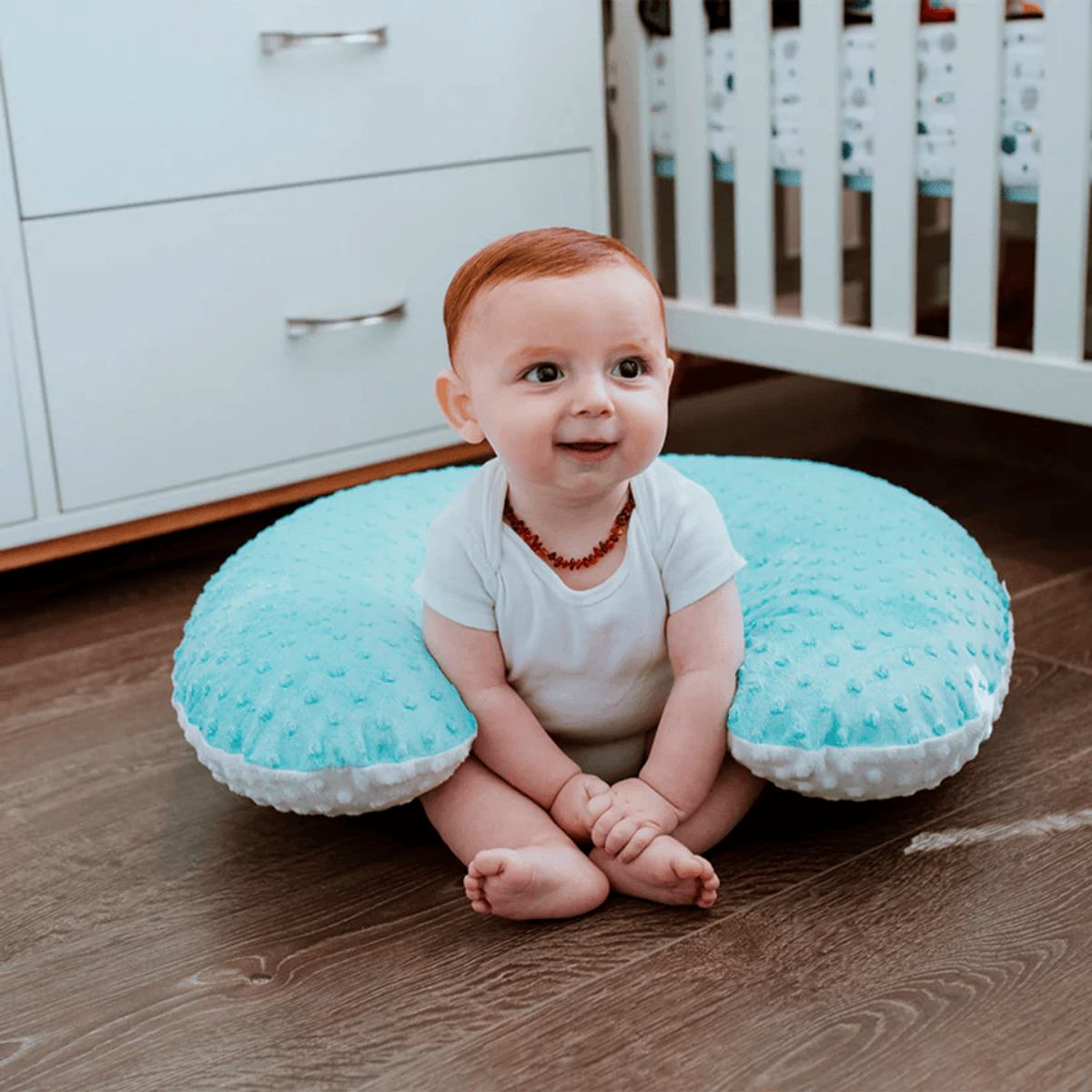 GENERICO - Cojin de lactancia en color celeste agua y blanco