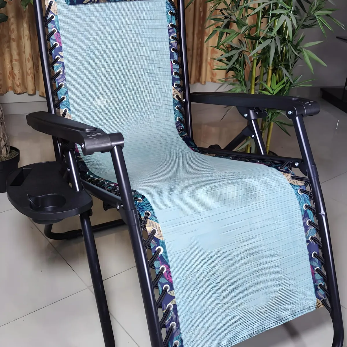 GENERICO - SILLA DE GRAVEDAD CERO PARA EXTERIORES CON BANDEJA POSA VASO