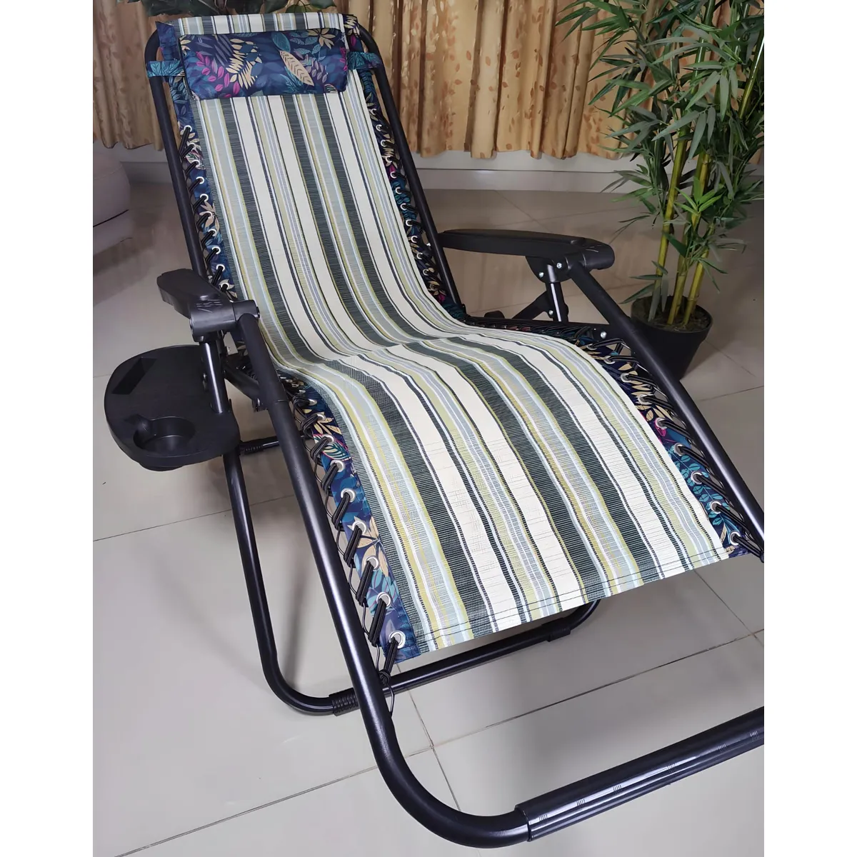 GENERICO - SILLA DE GRAVEDAD CERO PARA EXTERIORES CON BANDEJA POSA VASO