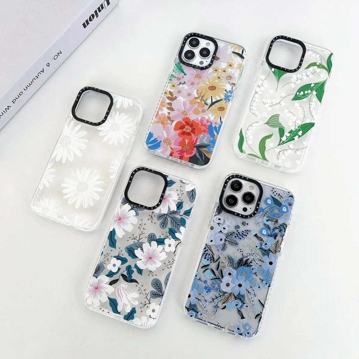 GENERICO - Case Mikalen para Iphone 15 Flores Verde
