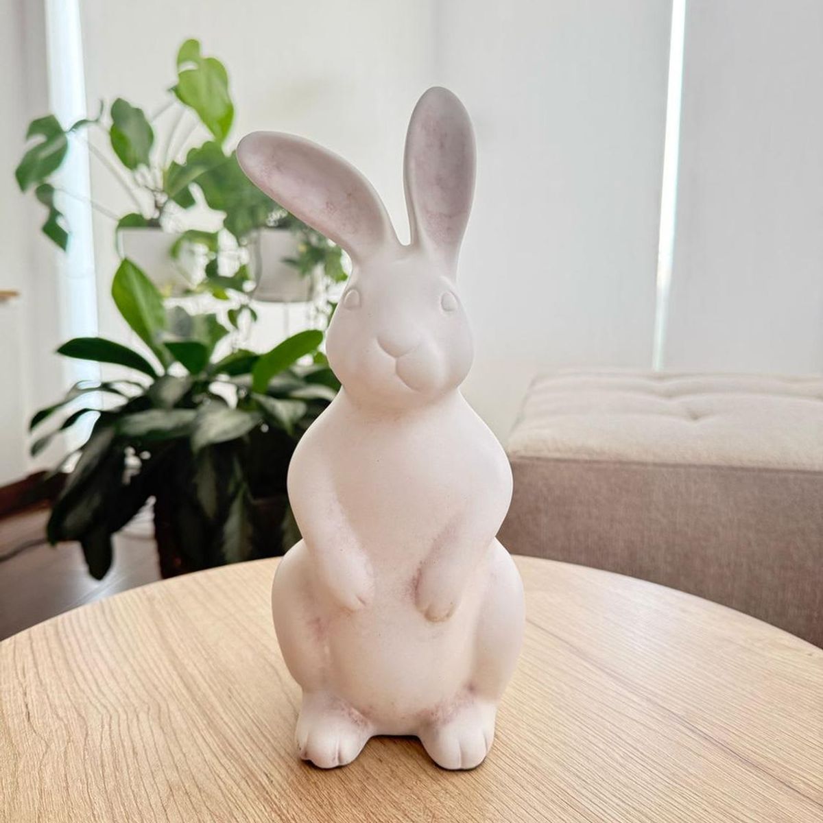 MAP DESIGN HOME - Adorno Conejo Decorativo Marble  14x10x29 cm