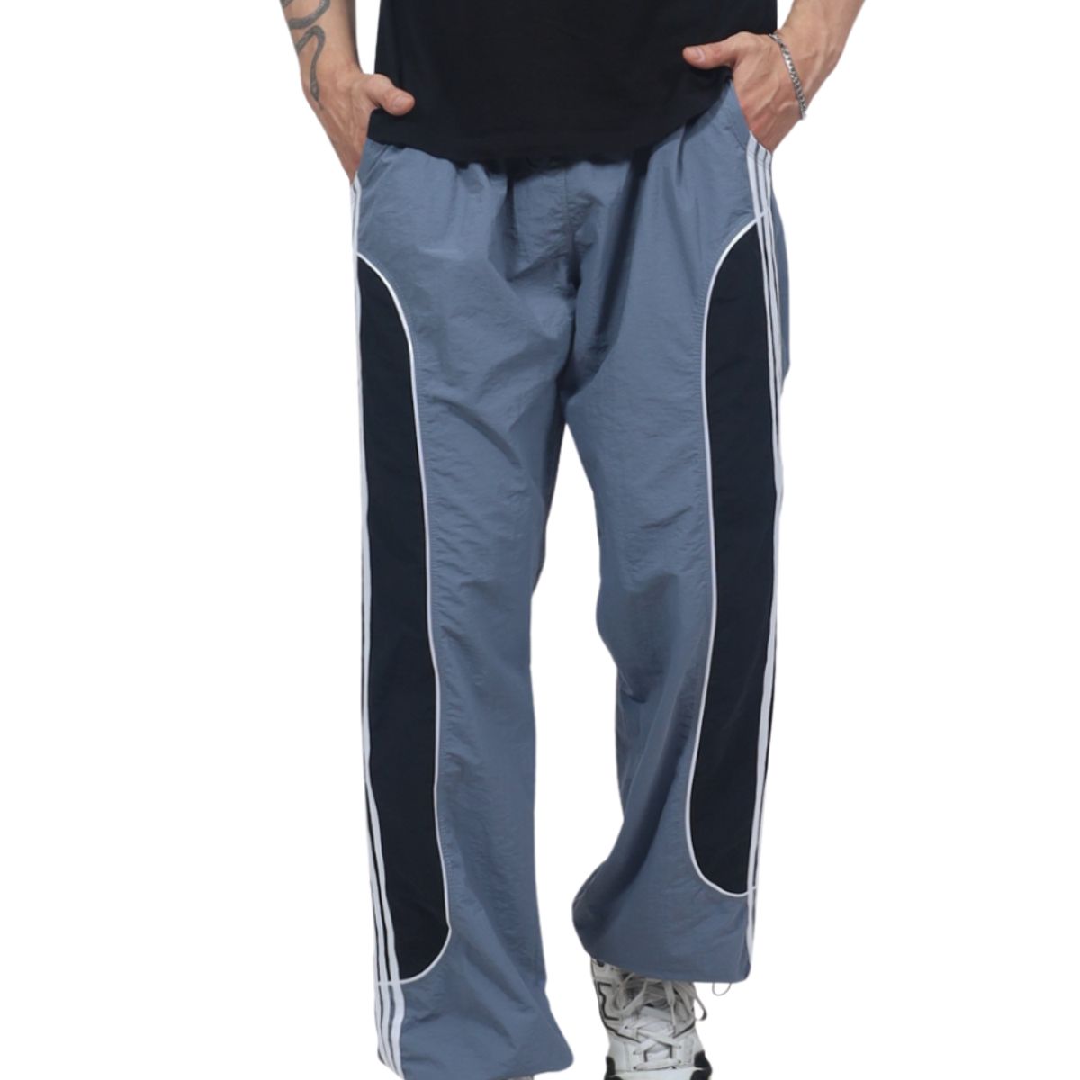 ENKI - Pantalón Power Track ENKI  Modelo Sport Oversized