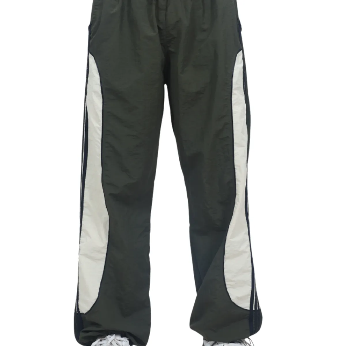 ENKI - Pantalón Power Track ENKI  Modelo Sport Oversized