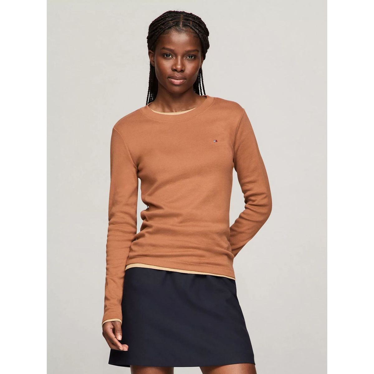 TOMMY HILFIGER - CAMISETA W SLIM NEW C- NK LS FAVE TEE