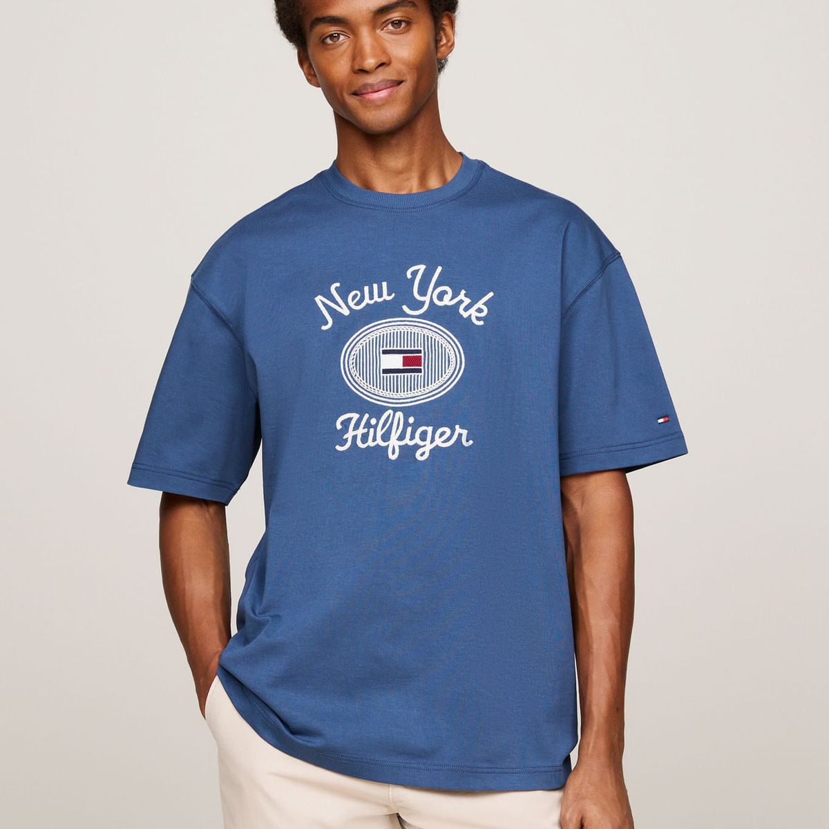 TOMMY HILFIGER - CAMISETA M/C NY CREST TEE TH