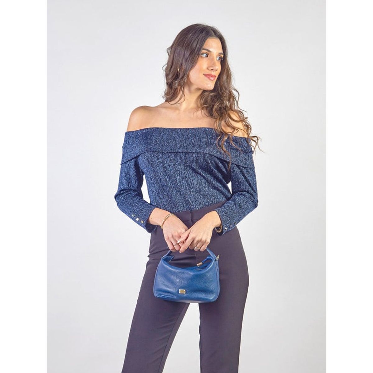 MICHELLE BELAU - GRECIA - POLO OFF SHOULDER CON MANGAS 34